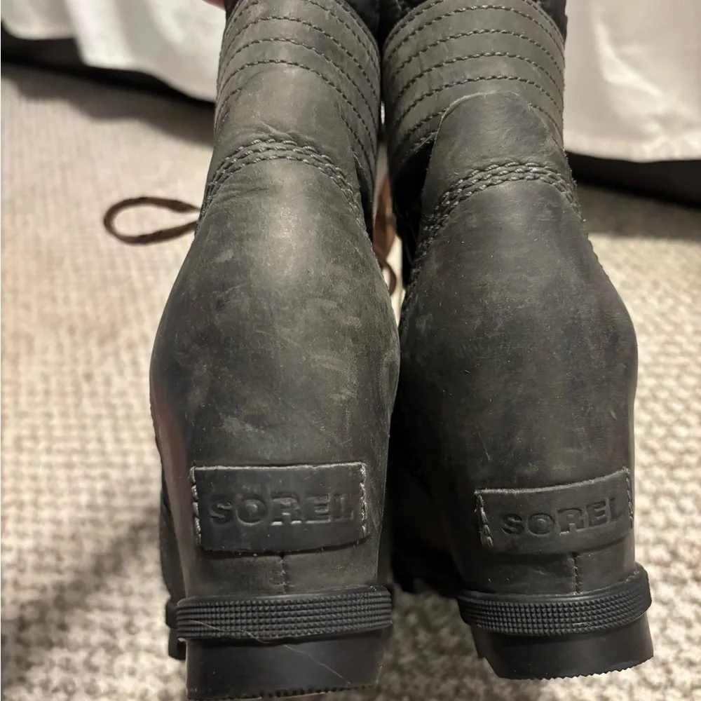 Sorel Lexie Quilted Leather Wedge Boots Dark Slate Ardoise Sombre Size 7.5 - Picture 7 of 10